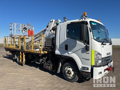 2016 Isuzu FRR 110-260 4x2 w/ 2017 Manco MRAWP-300 11 m Hi-Rail Bucket Truck