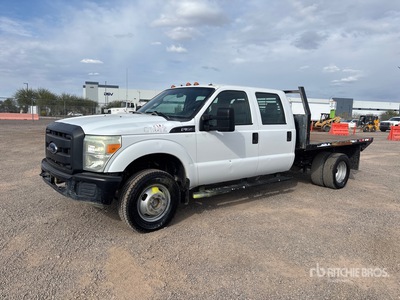 2011 Ford F-350 XL 4x4 Crew Cab Flatbed Truck