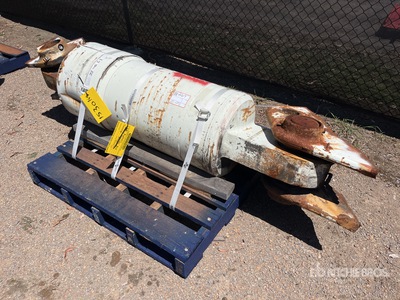 Rear Suspension Cylinder - Fits Komatsu 830E