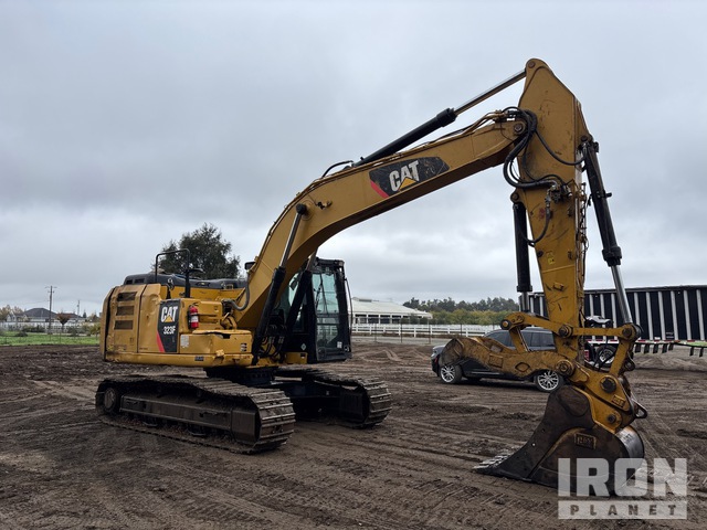 EXCAVADORA 2016 CATERPILLAR 323FL