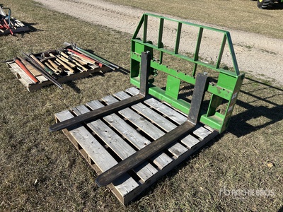 2011 John Deere Tractor Pallet Forks