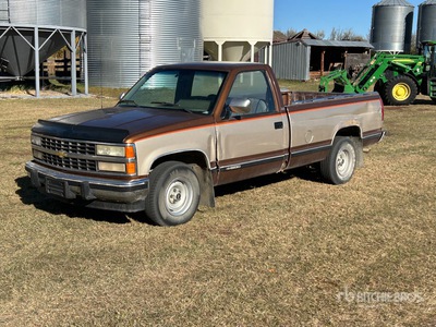 1990 Chevrolet Silverado 1500 4x2 بيك اب