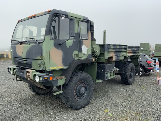 Stewart & Stevenson M1078A1 LMTV 4x4 Cargo Truck Stewart & Stevenson M1078A1 LMTV 4x4 Cargo Truck