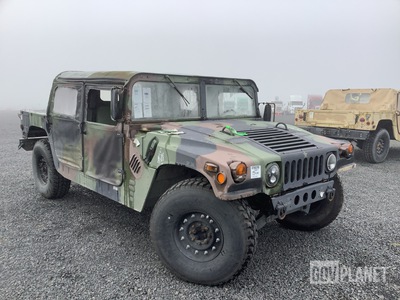 2008 AM General M1097R1 HMMWV 4 Door Soft Top w/Truck Body