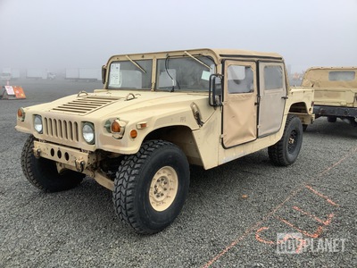 2008 AM General M1097R1 HMMWV 4 Door Soft Top w/Truck Body