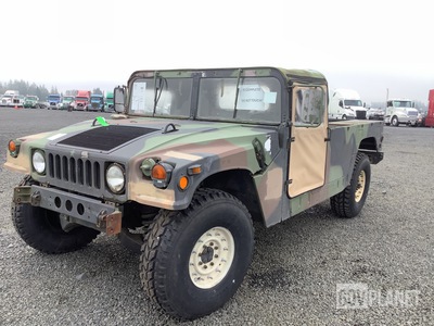 2007 AM General M1097R1 HMMWV 2 Door Soft Top w/Truck Body