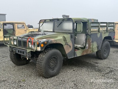 1993 AM General M1097R1 HMMWV 2 Door Soft Top w/Truck Body