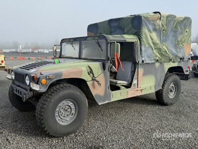 1993 AM General M1097R1 HMMWV 2 Door Soft Top w/Truck Body