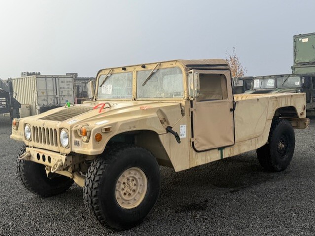 2007 AM General M1097R1 HMMWV 2 Door Soft Top w/Truck Body