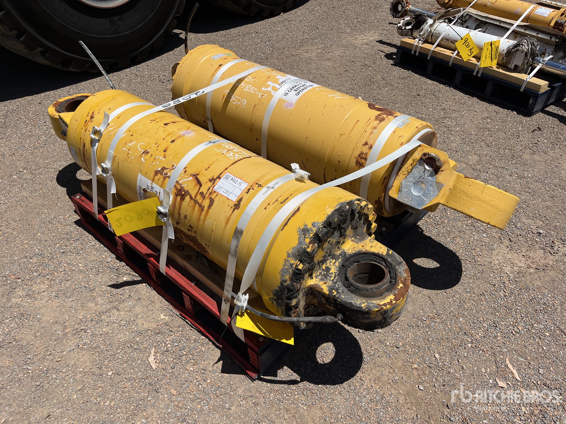 Quantity of (2) Hoist Cylinders Varios - Fits Komatsu 830E