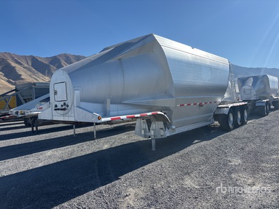 2008 Vantage 18 ft Tri/A Lead Belly Dump Trailer