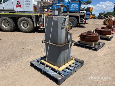 Grease Pot - Fits Hitachi EX3600