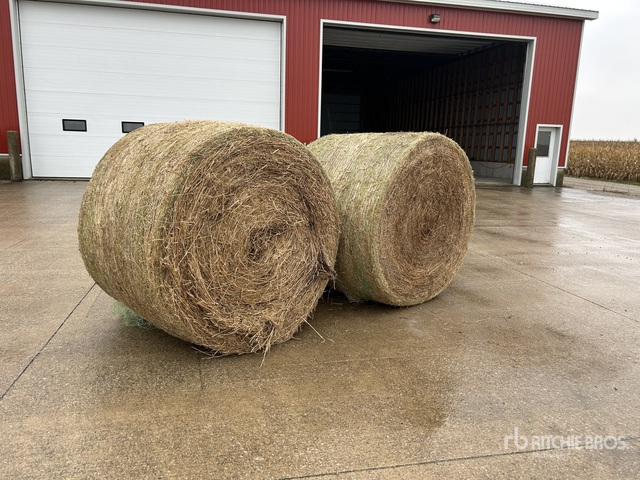 Quantity of (38) Round Bales 4 ft x 5 ft - Timothy/Orchard/Alfalfa ...