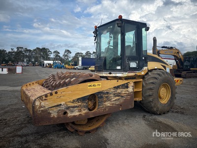2007 Cat CP-663E Padfoot Drum Compactor