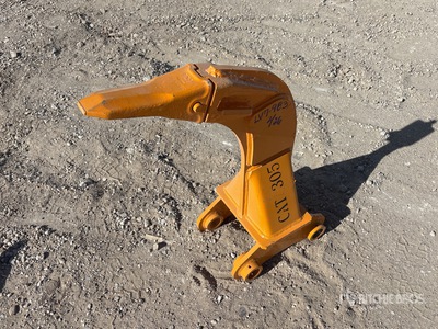 2026 GIYI Excavator Ripper - Fits Cat 305 (Unused)