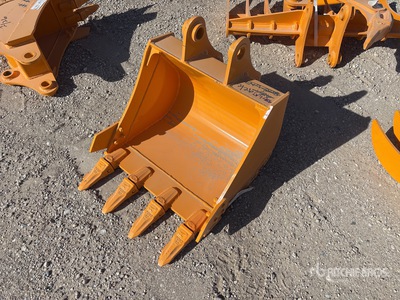 2026 GIYI GY-BK 24 in Digging Excavator Bucket - Fits Cat 305 (Unused)
