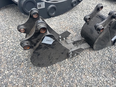 2026 GIYI 8 in Excavator Bucket (Unused)