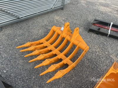 2026 GIYI 44 in Excavator Rake - Fits Cat 305 (Unused)