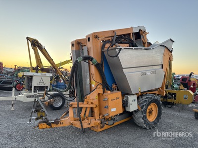 2006 Gregoire G561 Grape Harvester