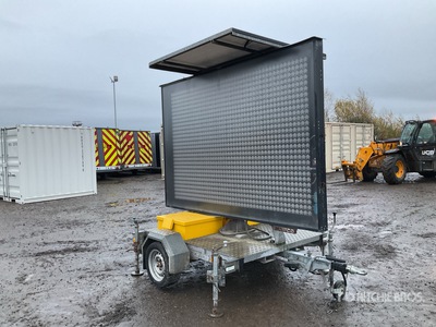 Solar Standard Variable Message Board