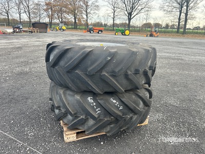 Quantity of (2) Michelin CEREXBIB2 Räder