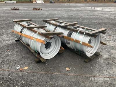Quantity of (6) 20 x 26 8 Hole Rims