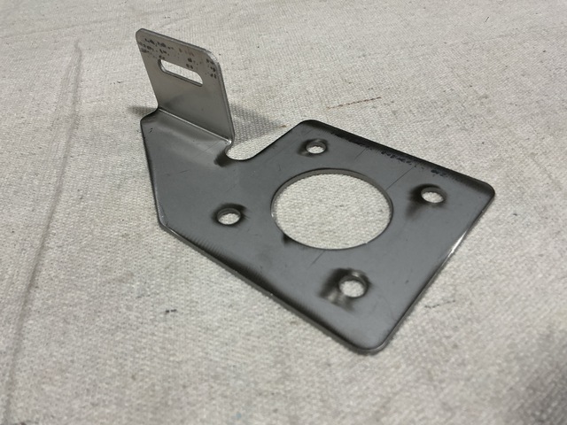 (38) Boeing 527-19267-2 Mounting Brackets