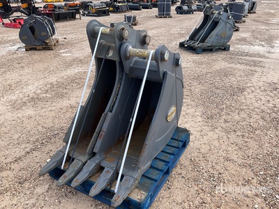 Strickland Trench Cazo para excavadora - Fits Hitachi ZX130