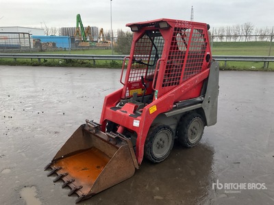 2016 Bobcat S70 Chargeuse à direction à glissement (Inoperable)