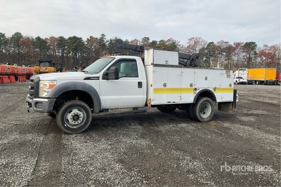 2012 Ford F-550 Camion de service