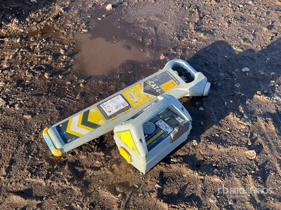 Radiodetection gCAT4 Cable Detector & Radiodetection Signal Generator GPS 機器　その他