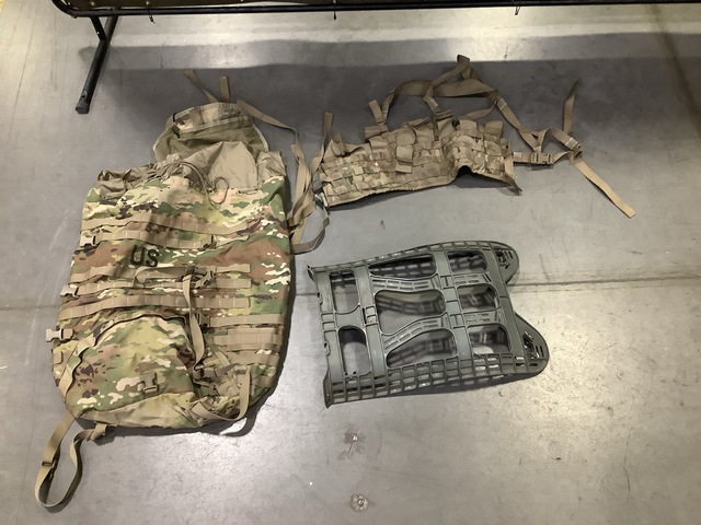 (5) Field Packs, (25) Tactical Assault Panels & Assorted Items (5) Field Packs, (25) Tactical Assault Panels & Assorted Items
