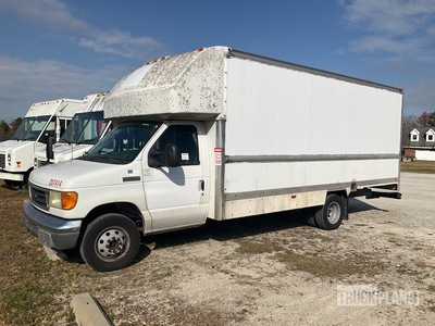 2007 Ford E-350 Cutaway SuperDuty Cargo Van