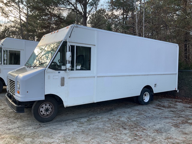 2006 Ford  Step Van (Inoperable)