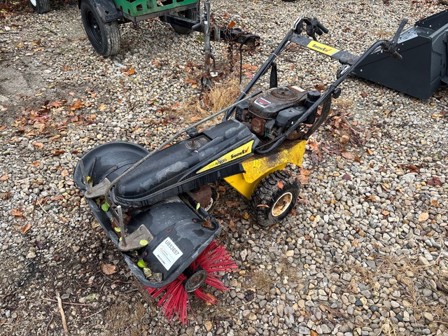 2014 Trynex SS-4000 Power Broom (Inoperable)