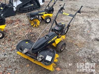 2014 Trynex SS-4000 Barredora Motorizada (Inoperable)