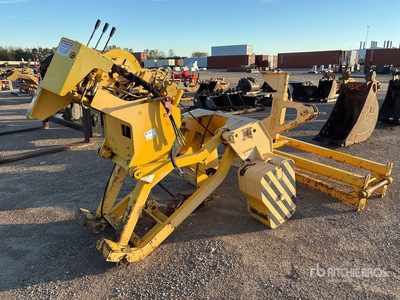 2009 Midwestern M520C Crawler Pipelayer Side Boom