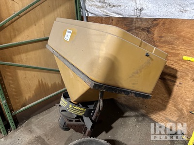 Trailhawk 750 Electric Salt Spreader - Fits Truck