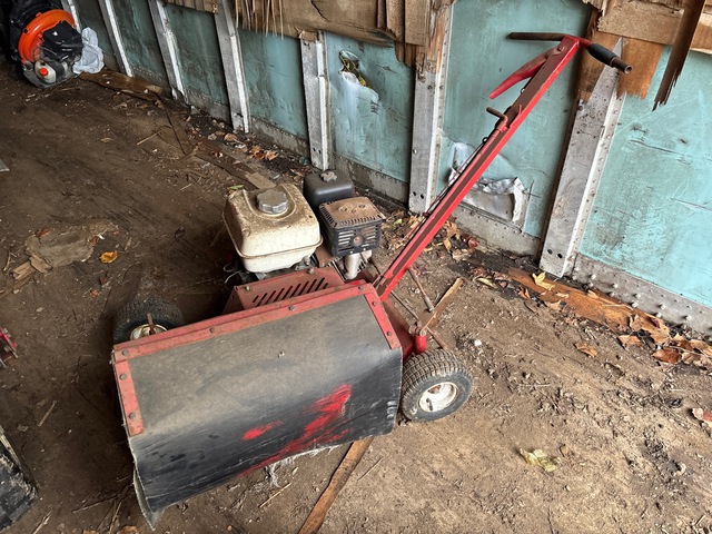 Brown E-718H Edger