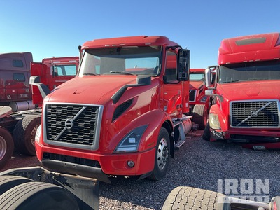 2022 Volvo 6x2 T/A Day Cab Truck Tractor (Inoperable)