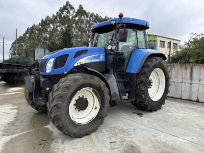2009 New Holland T7550 4WD Tractor