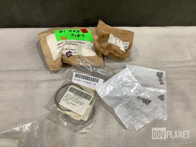 (4) Electrical Receptacle Connectors, (2) Retainer Seals & Assorted Items