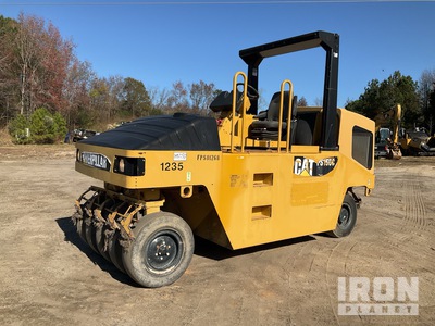 2011 (unverified) Cat PS150 9 Wheel Pneumatic Roller