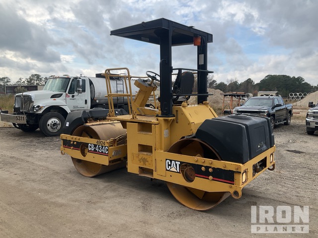 COMPACTADOR 1998 CATERPILLAR CB434C