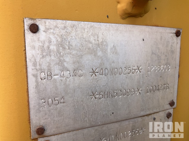 COMPACTADOR 1998 CATERPILLAR CB434C