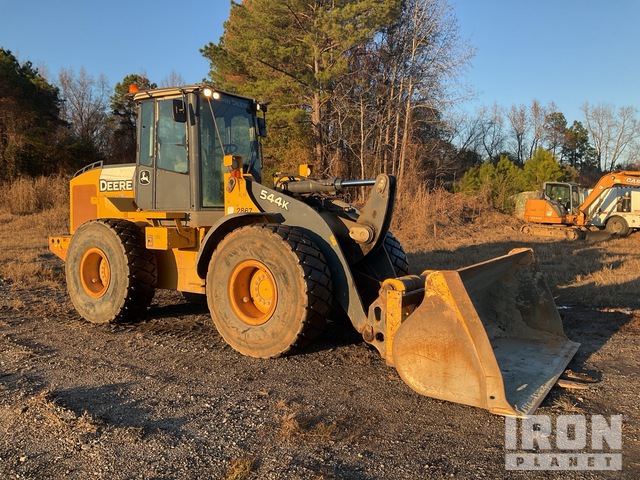 zdjęcia i nagrania wideo