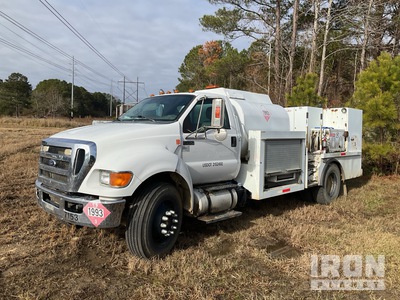 2013 Ford F-750 4x2 Fuel and Lube Truck (Inoperable)