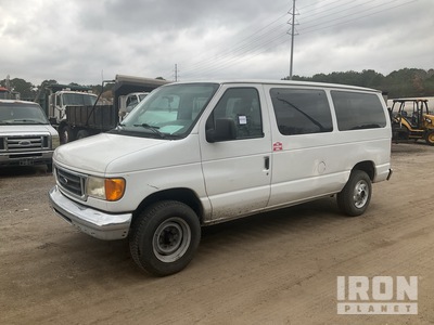 2007 Ford E350 11 Passenger Van