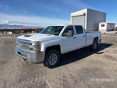 2019 Chevrolet Silverado 3500HD 4x4 Crew Cab Pickup