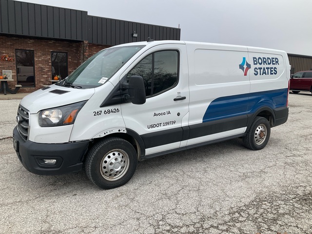 2020 Ford AWD Van Truck